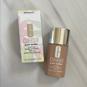 Clinique Even Better Makeup SPF 15 - CN 02 Breeze